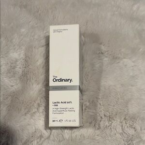 The Ordinary Lactic Acid 10% + HA Skincare Treatment - White